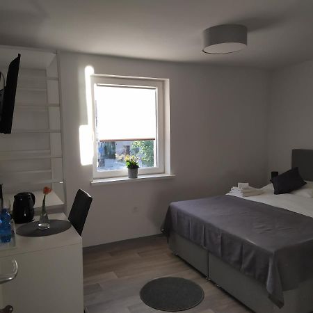 Apartment Trubarjeva33, Near Ljubljana, Free Parking Velike Lasce ภายนอก รูปภาพ