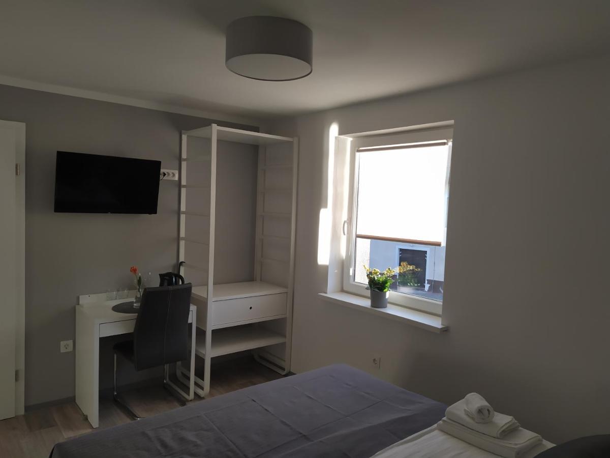 Apartment Trubarjeva33, Near Ljubljana, Free Parking Velike Lasce ภายนอก รูปภาพ