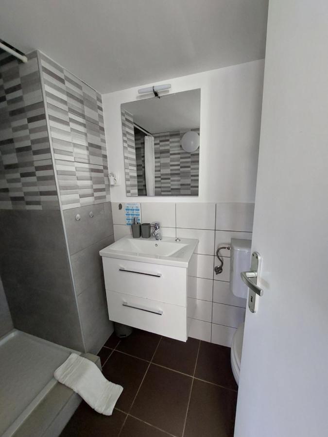 Apartment Trubarjeva33, Near Ljubljana, Free Parking Velike Lasce ภายนอก รูปภาพ