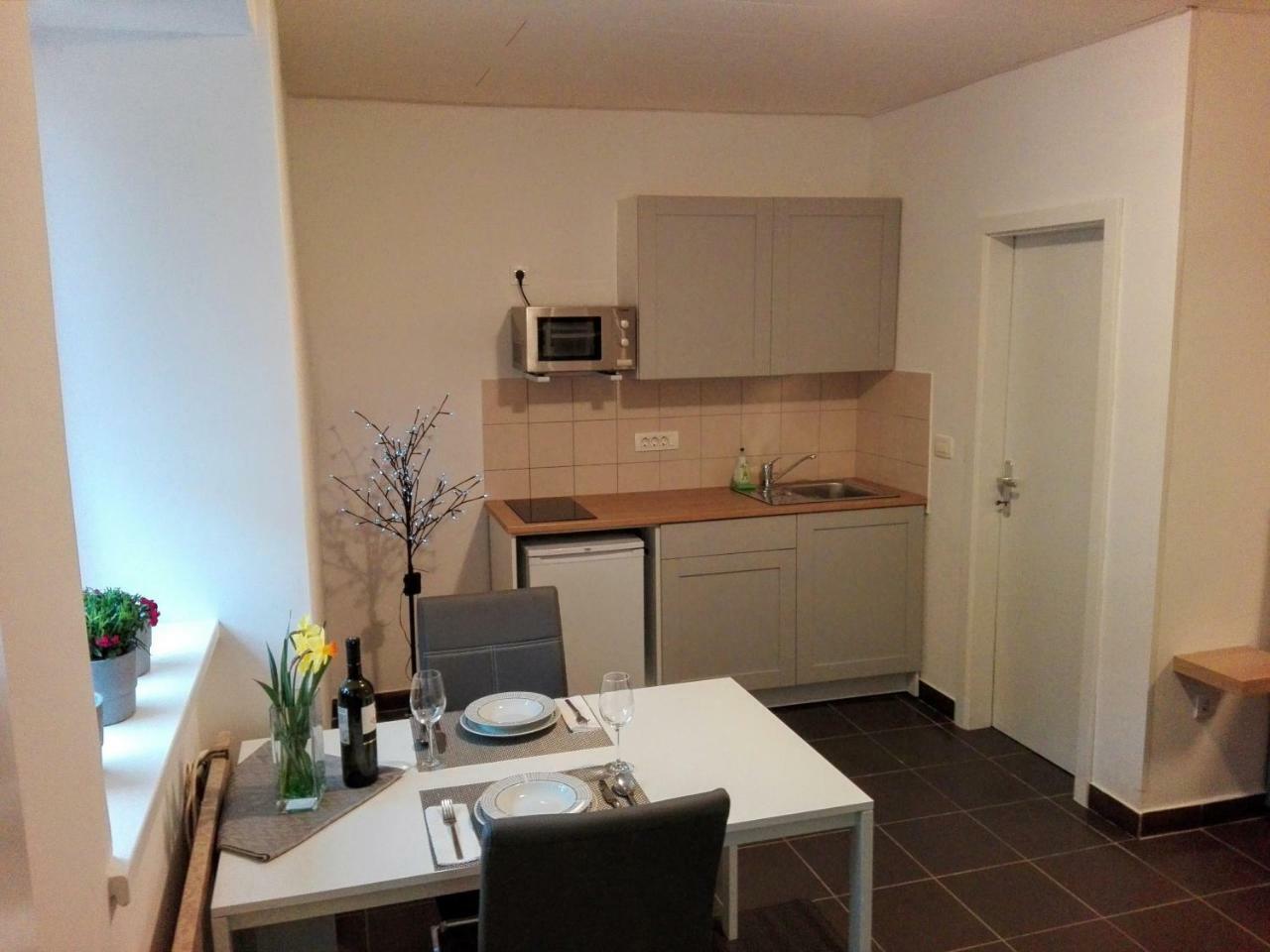 Apartment Trubarjeva33, Near Ljubljana, Free Parking Velike Lasce ภายนอก รูปภาพ